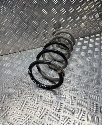 Nissan Navara D23 Rear coil spring