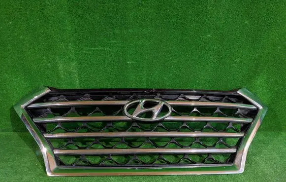 Hyundai Tucson TL Front grill