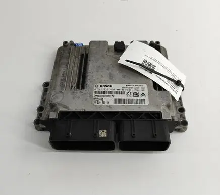 Opel Combo E Engine control unit/module 9851039580 0281039490