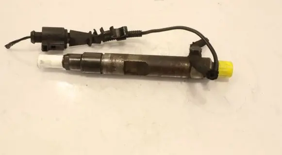 Skoda Octavia Mk1 (1U) Fuel injector