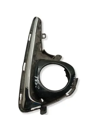 Toyota Yaris Front fog light trim/grill 814810D360