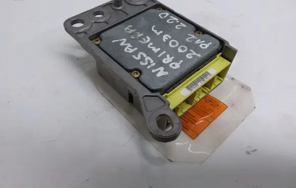 Nissan Primera Airbag control unit/module 98820AV200 0285001420