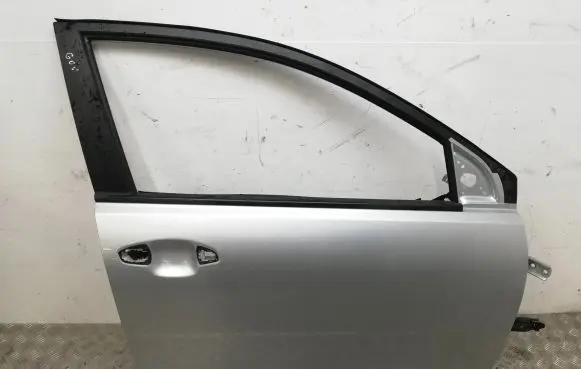 KIA Rio Front door