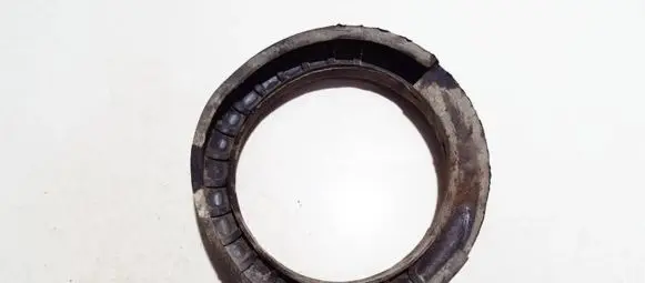 Volvo S80 Front coil spring rubber mount 