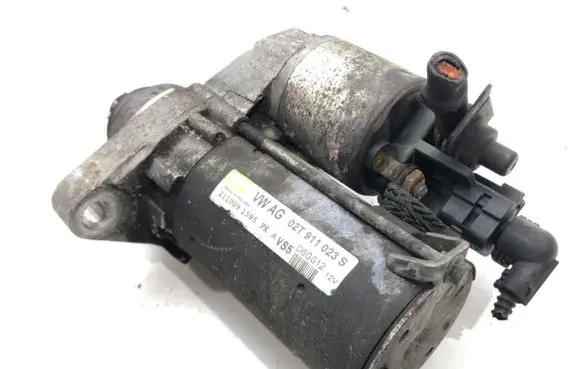 Skoda Fabia Mk2 (5J) Starter motor 02T911023S