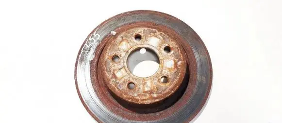 Ford Focus Rear brake disc neventiliuojamas