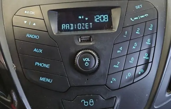 Ford Transit Courier Radio/CD/DVD/GPS head unit ET76-18D815-CG IMPRK1432264