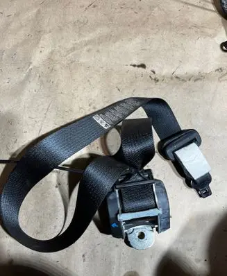 Dodge Caliber Rear seatbelt 605024701B