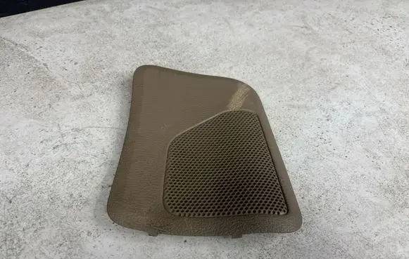 Volvo XC70 Parcel shelf speaker trim grill 1882