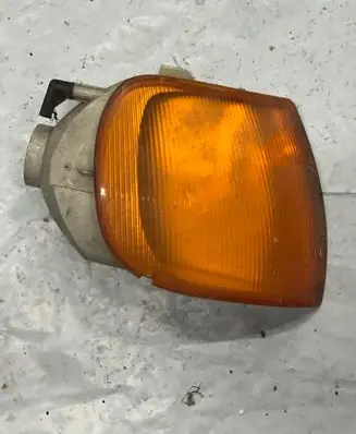 Volkswagen Polo III 6N 6N2 6NF Front indicator light 6N0953050B