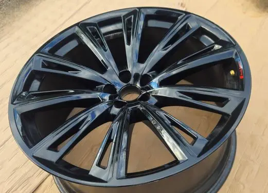 Audi Q8 R23 light alloy rim 4M8601025R
