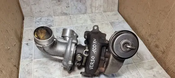 Toyota Corolla Verso AR10 Turbo 0A0466 172010R010 VB14