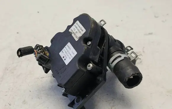 Toyota Avensis T250 Electric auxiliary coolant/water pump CV6818495AB 34619000134AB