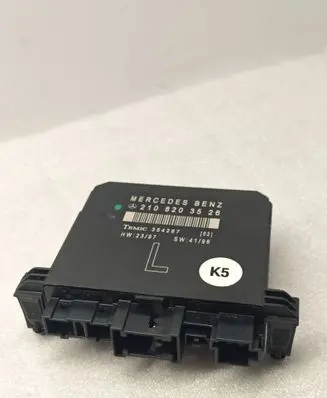 Mercedes-Benz E W210 Door control unit/module 2108203526 354267