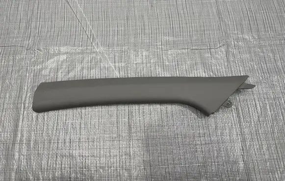Hyundai Bayon Other sill/pillar trim element 85811Q0000