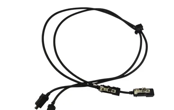 Tesla Model S AUX in-socket connector 100481508B