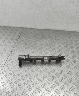 Fuel main line pipe