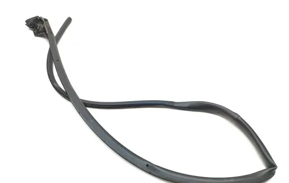 Peugeot 3008 II Rubber seal front door (on door) 9811258480