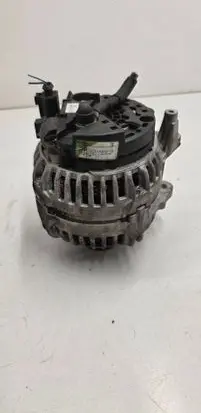 Volkswagen PASSAT B5.5 Generator/alternator 0124525010 14V140A