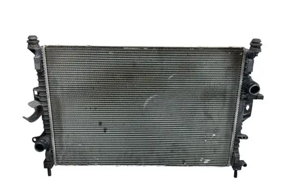 Ford Kuga I Coolant radiator 8V418C342AB 6G918005DC