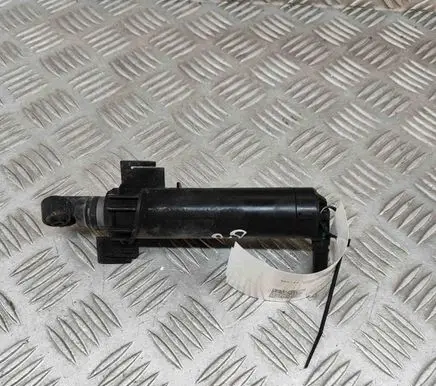Headlight washer spray nozzle