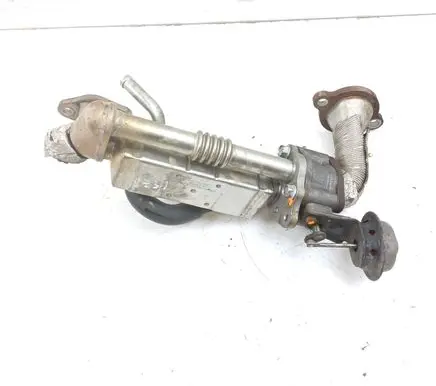 Mazda 6 EGR valve cooler R2AA20304 27E9A000172