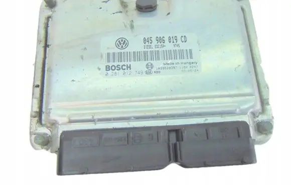Skoda Fabia Mk2 (5J) Engine control unit/module O45906019CD
