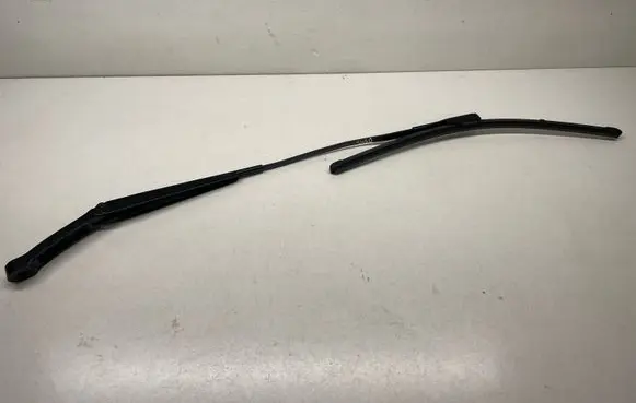Audi Q7 4M Front wiper blade arm 4M1955408