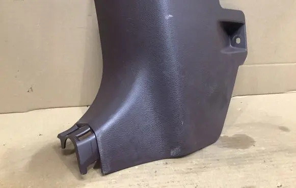 Lexus ES VII XZ10 Foot area side trim 6211233130