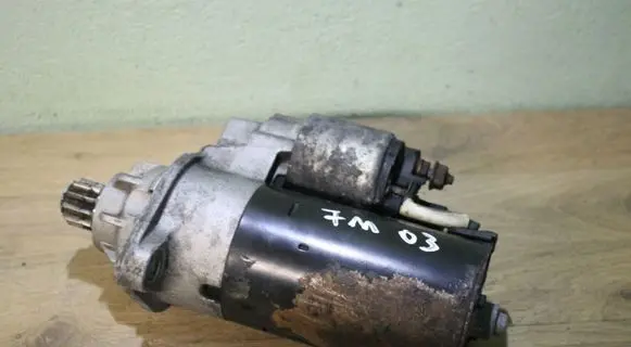 Volkswagen Sharan Starter motor 005831423