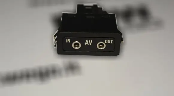 BMW X5 E53 AUX in-socket connector 8368346