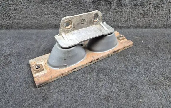 Audi A6 Allroad C6 Muffler mount bracket/holder 4F0253099K 4F0253099D