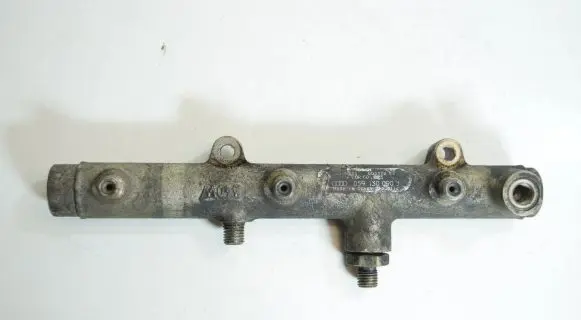Audi A6 S6 C6 4F Fuel main line pipe 059130090J