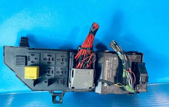Opel Signum Comfort/convenience module 13193588 SC718810500