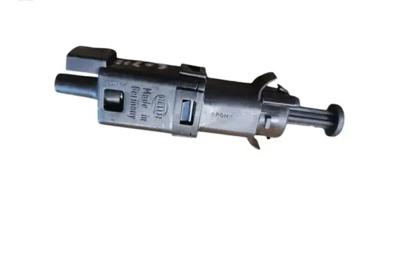 Volvo S40, V40 Brake pedal sensor switch 9146505