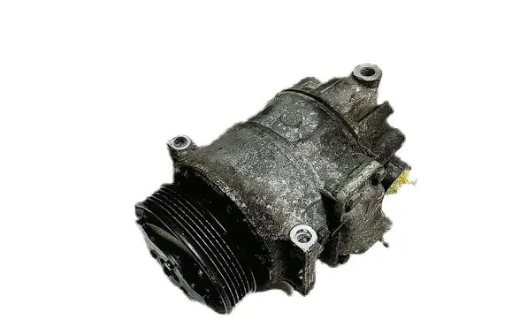 Volkswagen PASSAT B6 Air conditioning (A/C) compressor (pump) 1K0820859F
