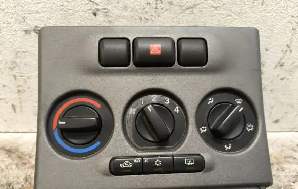 Opel Zafira A Climate control unit