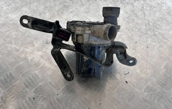 Audi A4 S4 B8 8K Secondary air pump 079959231C