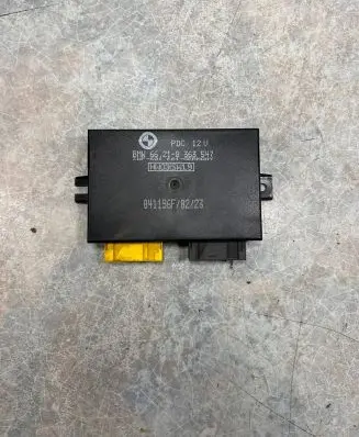BMW 5 E39 Parking PDC control unit/module 8363547 66218363547