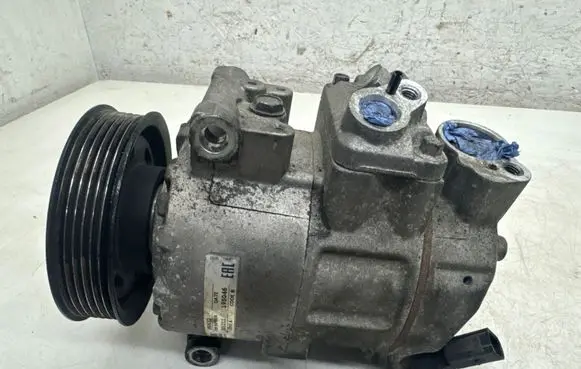 Volkswagen PASSAT B7 Air conditioning (A/C) compressor (pump) 890632 195046 801211