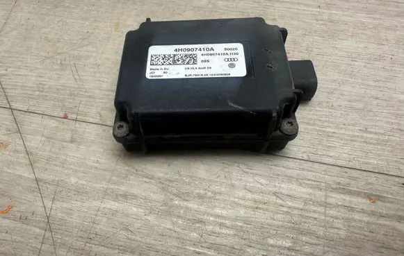 Volkswagen Touareg II Homelink control unit 4H0907410A 1805567