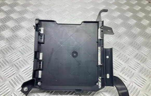 Audi A4 S4 B9 Engine control unit holder 8W0907647A
