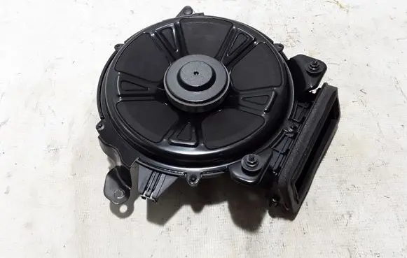 Volvo XC60 Front door high frequency speaker 32212620