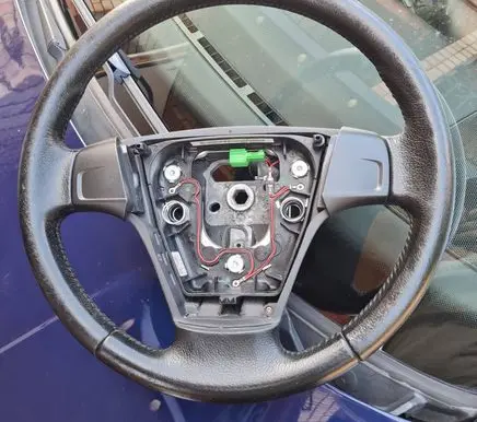 Volvo V50 Steering wheel 5515000 30723658