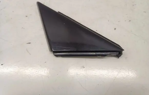 Audi A4 S4 B9 Front door trim (molding) 8W0837638A