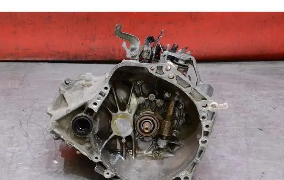 Toyota Yaris Manual 6 speed gearbox 