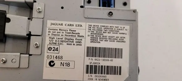 Jaguar XF X250 Screen/display/small screen 9X2310E889AB 093280665