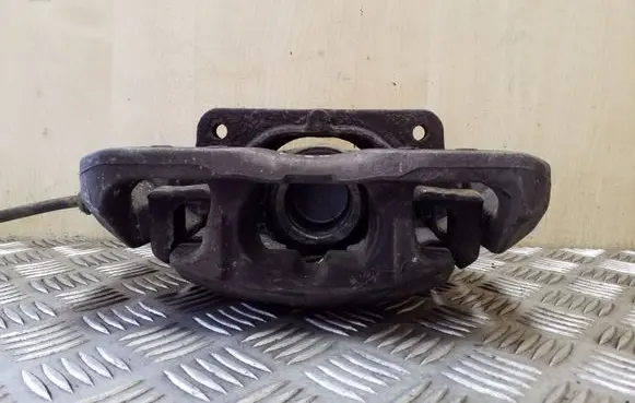 BMW 5 E60 E61 Front brake caliper