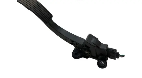 Mitsubishi Outlander Accelerator throttle pedal 1600A116 15196B