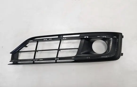 Audi A8 S8 D4 4H Front fog light trim/grill 4H0807679P